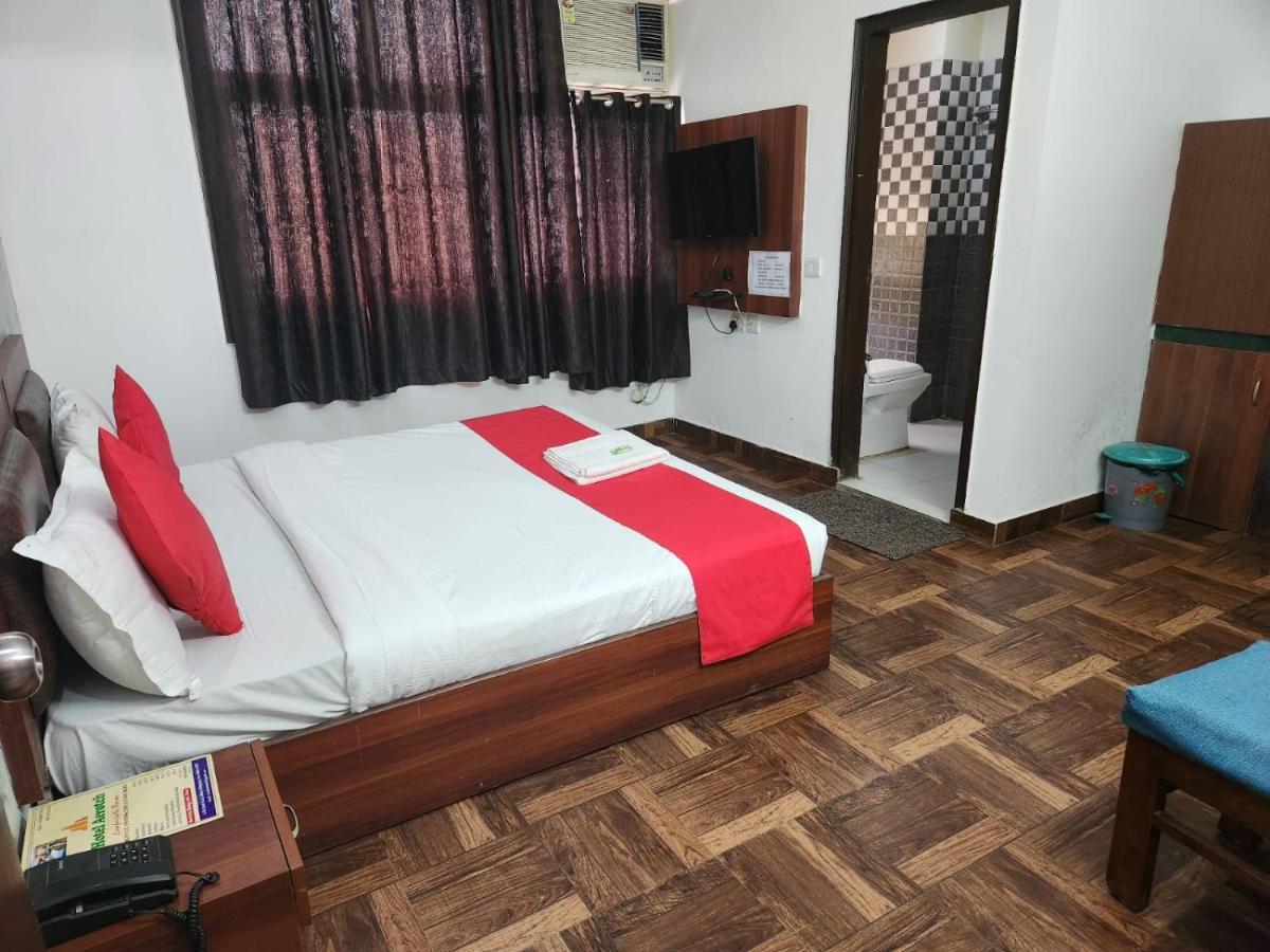 نيودلهي Hotel Cozy Cave المظهر الخارجي الصورة