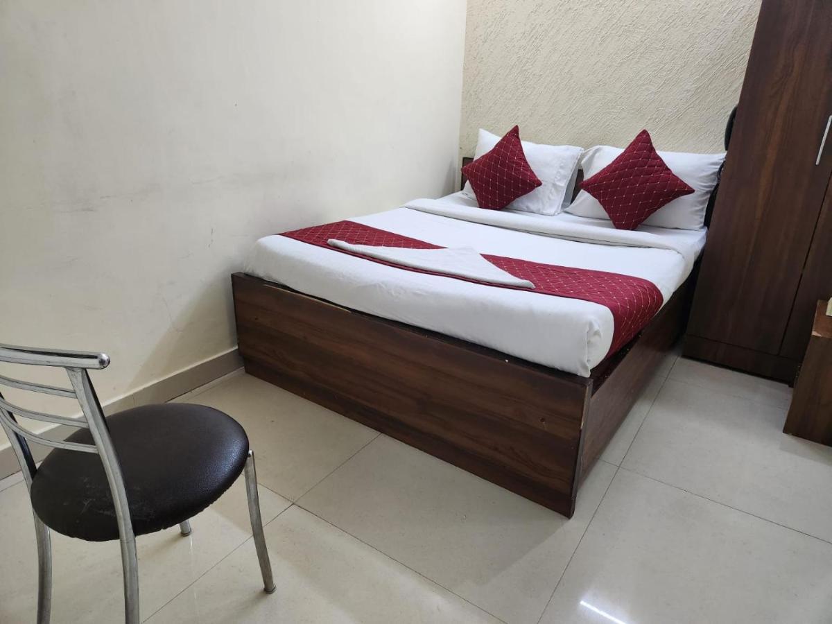 نيودلهي Hotel Cozy Cave المظهر الخارجي الصورة