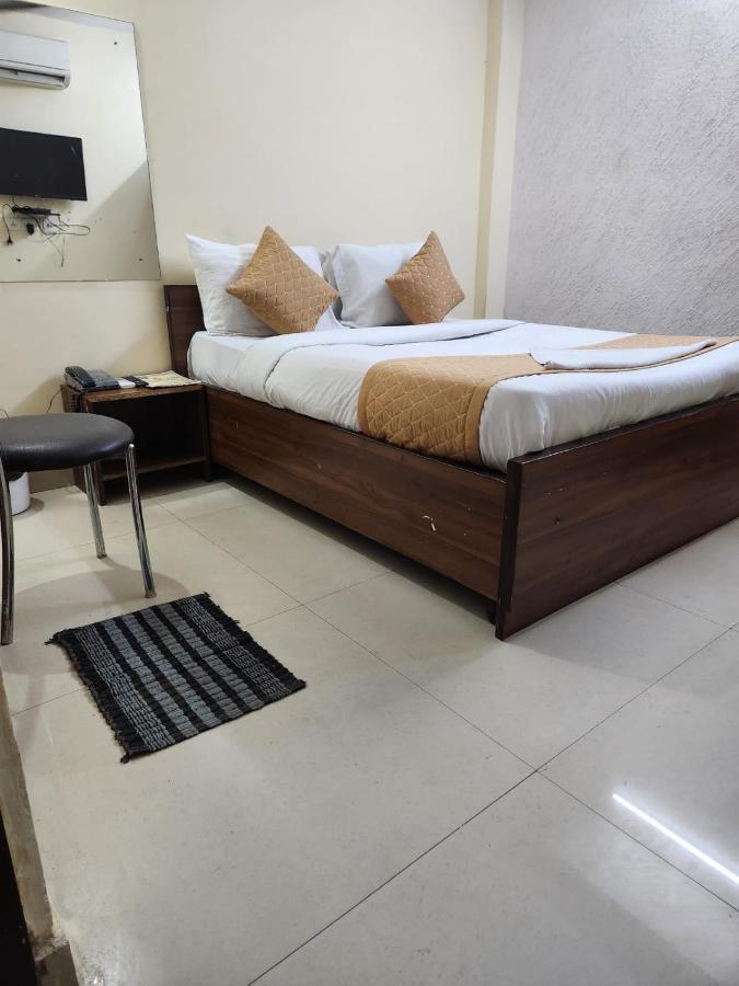 نيودلهي Hotel Cozy Cave المظهر الخارجي الصورة